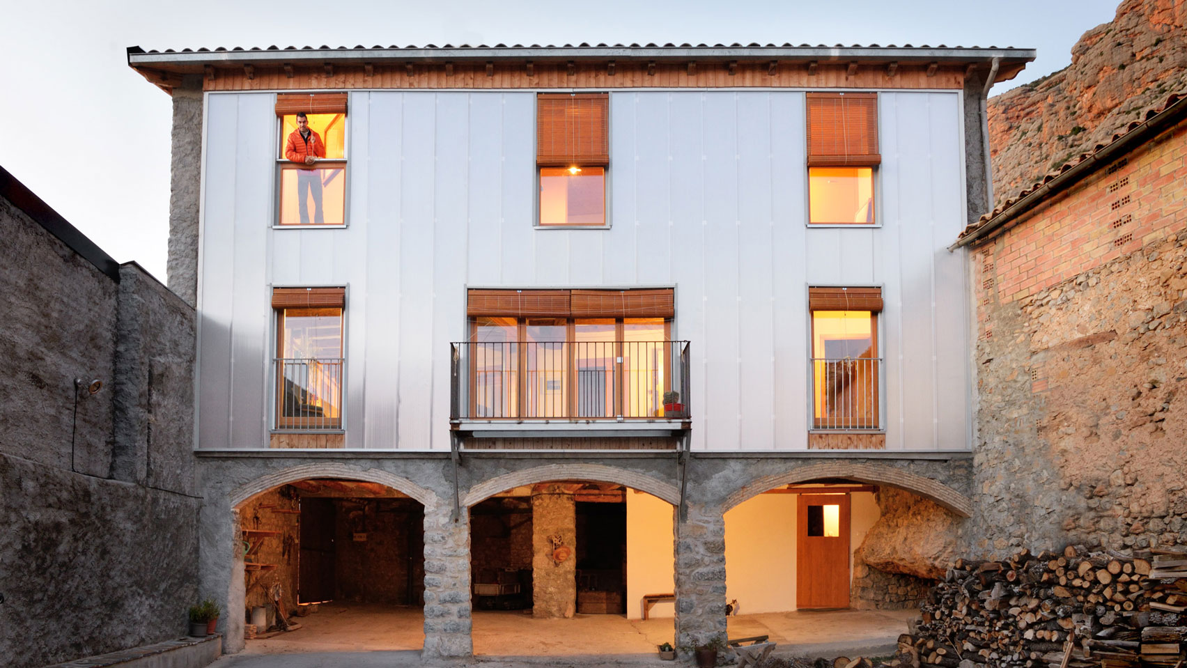 polycarbonate used in residential projects