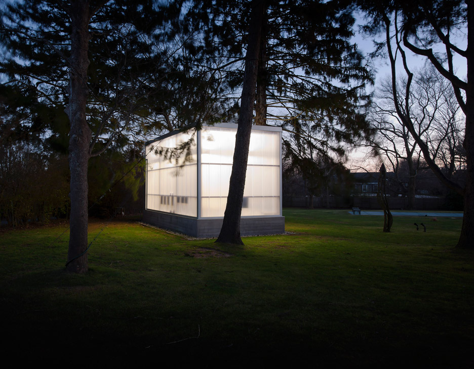 polycarbonate daylight in buy not transparent