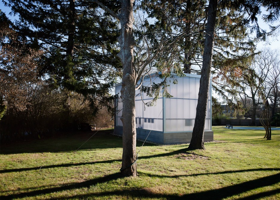 polycarbonate used in the woods nature